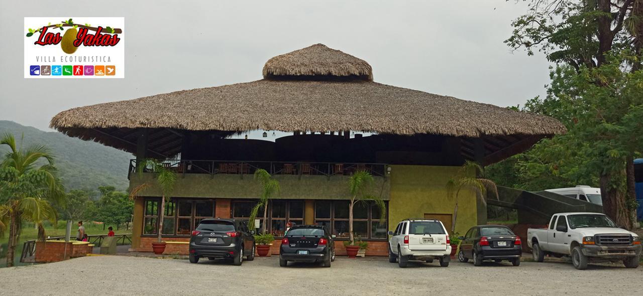 Las Yakas Hotel Tanchachin Exterior photo